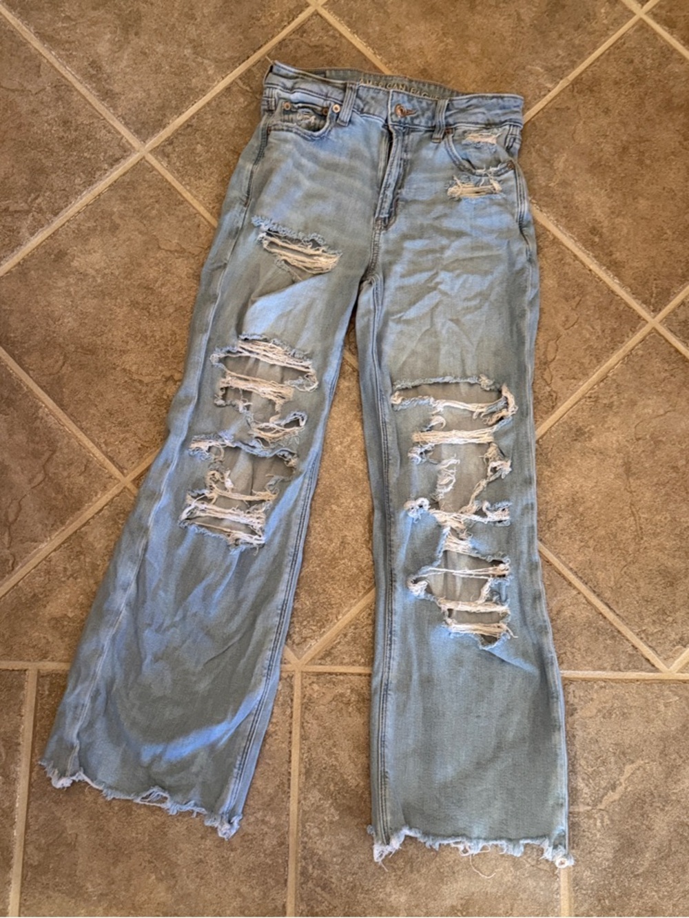 American Eagle Light Blue Distressed Wide-Leg Women’s Jeans size 0 short